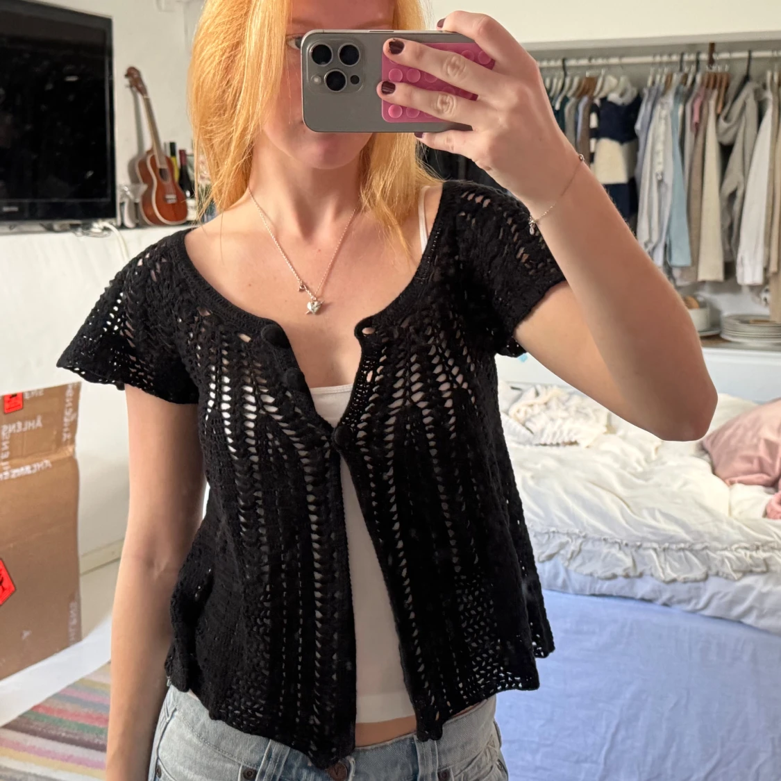 Svart virkad blus med knappar - 2