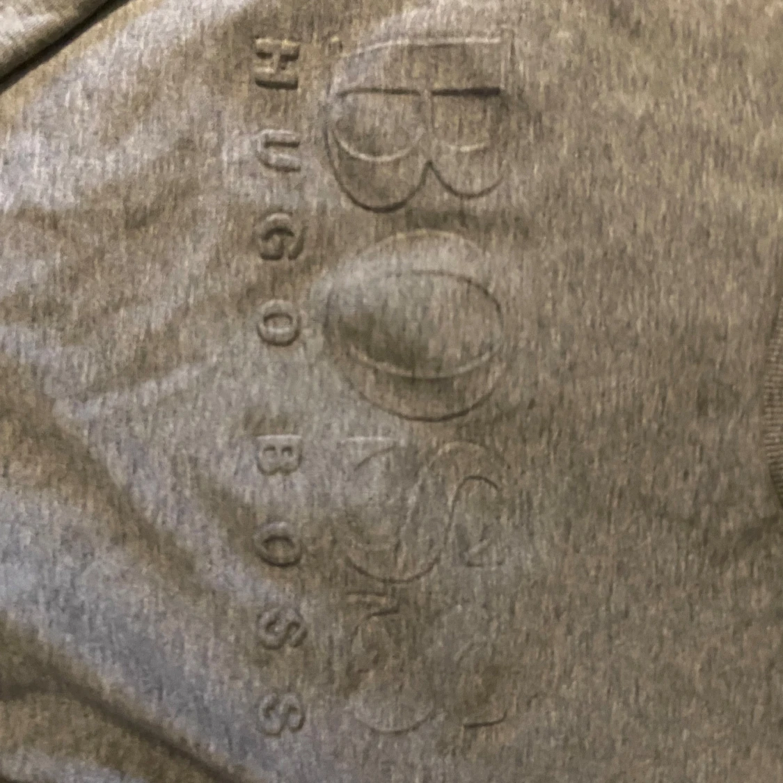 Grå sweatshirt från Hugo Boss - 1