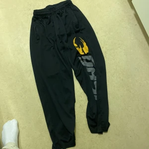 Gaps byxor  - Storlek M