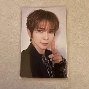 Ateez Yeosang Loveshot Pob Photocard - Hello82 Yeosang Pob