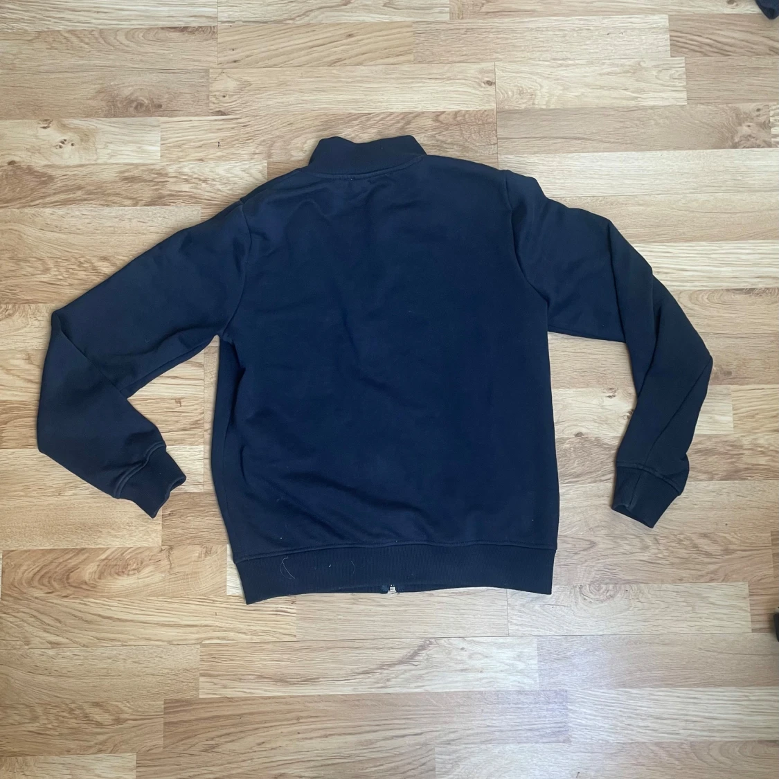 Mörkblå ziptröja från Pier One - 2