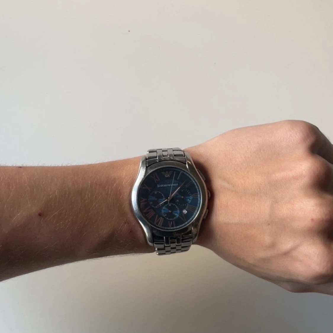 Emporio Armani silverfärgad klocka - 1