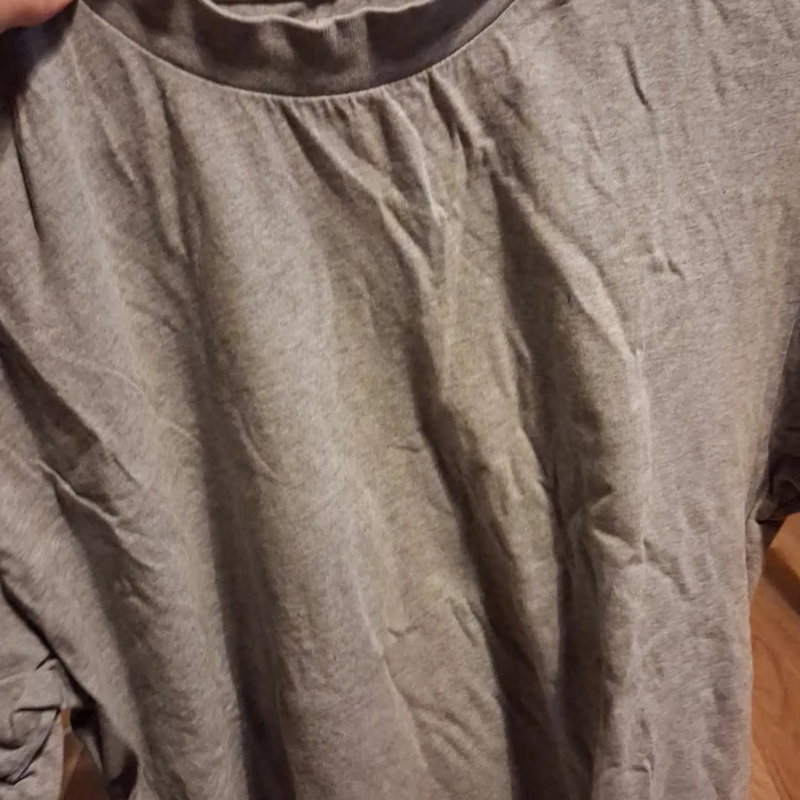 Grå t-shirt från Ljung Marcus Larsson - 1