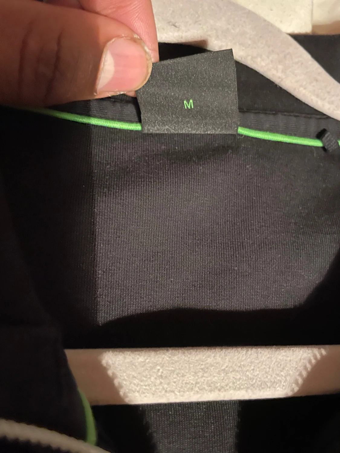 Svart zipjacka från BOSS, storlek M - 3