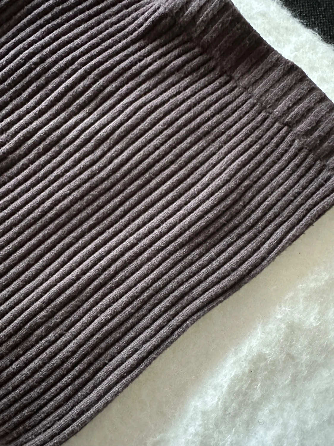 Brun stickad långkjol - 1