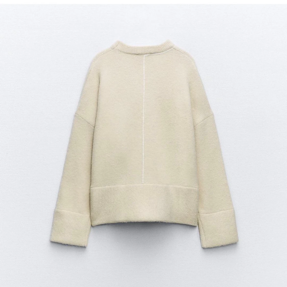 Beige stickad tröja från Zara