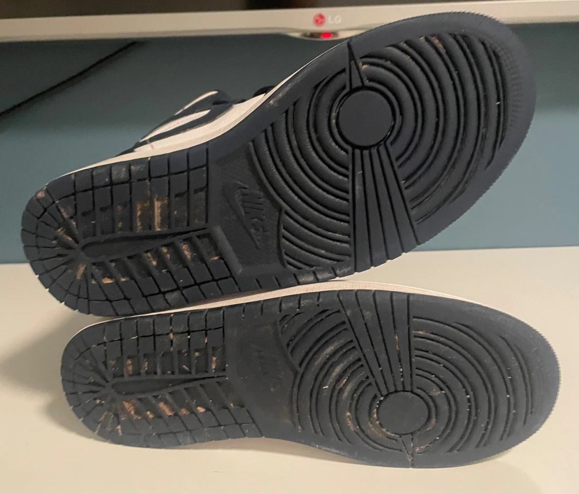 Jordan 1 mörkblå - 4