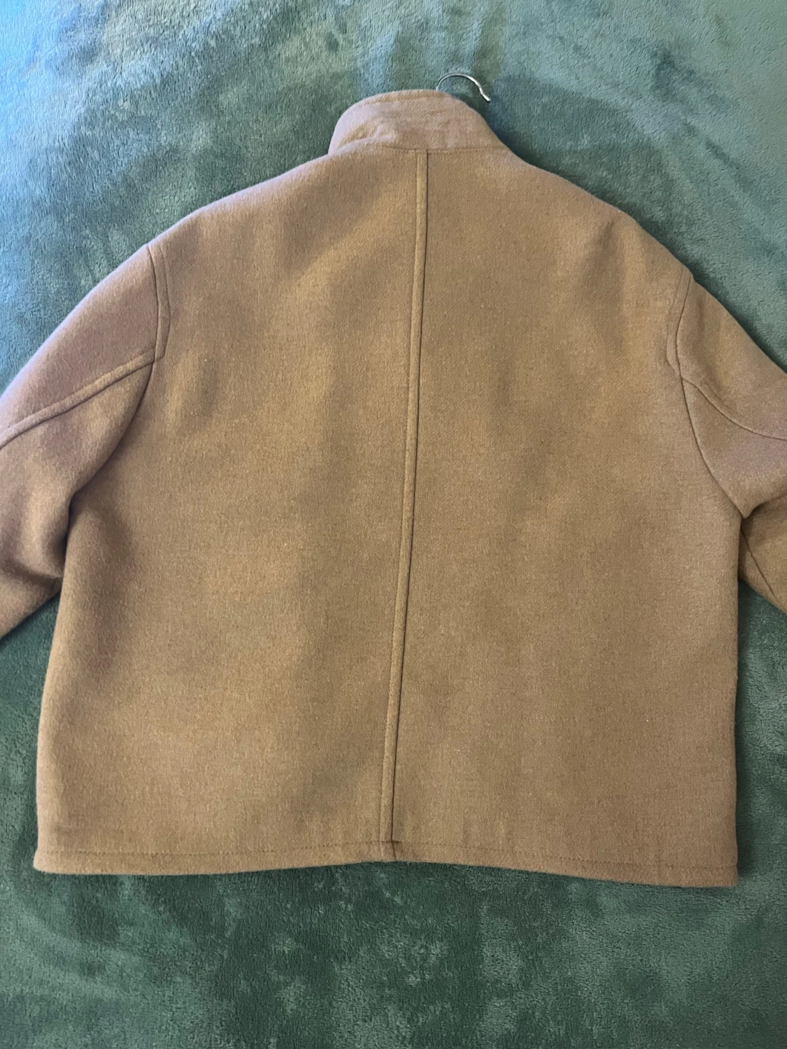 Beige ulljacka med dragkedja - 1