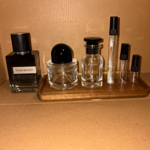 YSL Y EdP samples  - Prislista: 1ml: 20kr, 2ml: 35kr, 5ml: 59kr, 10ml: 89kr, 30ml: 279kr, 50ml: 479kr    Gratis 2ml  sample vid köp över 99kr, 10% rabbat på bundles