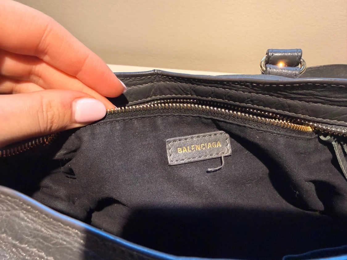 Balenciaga svart axelväska i skinn - 5