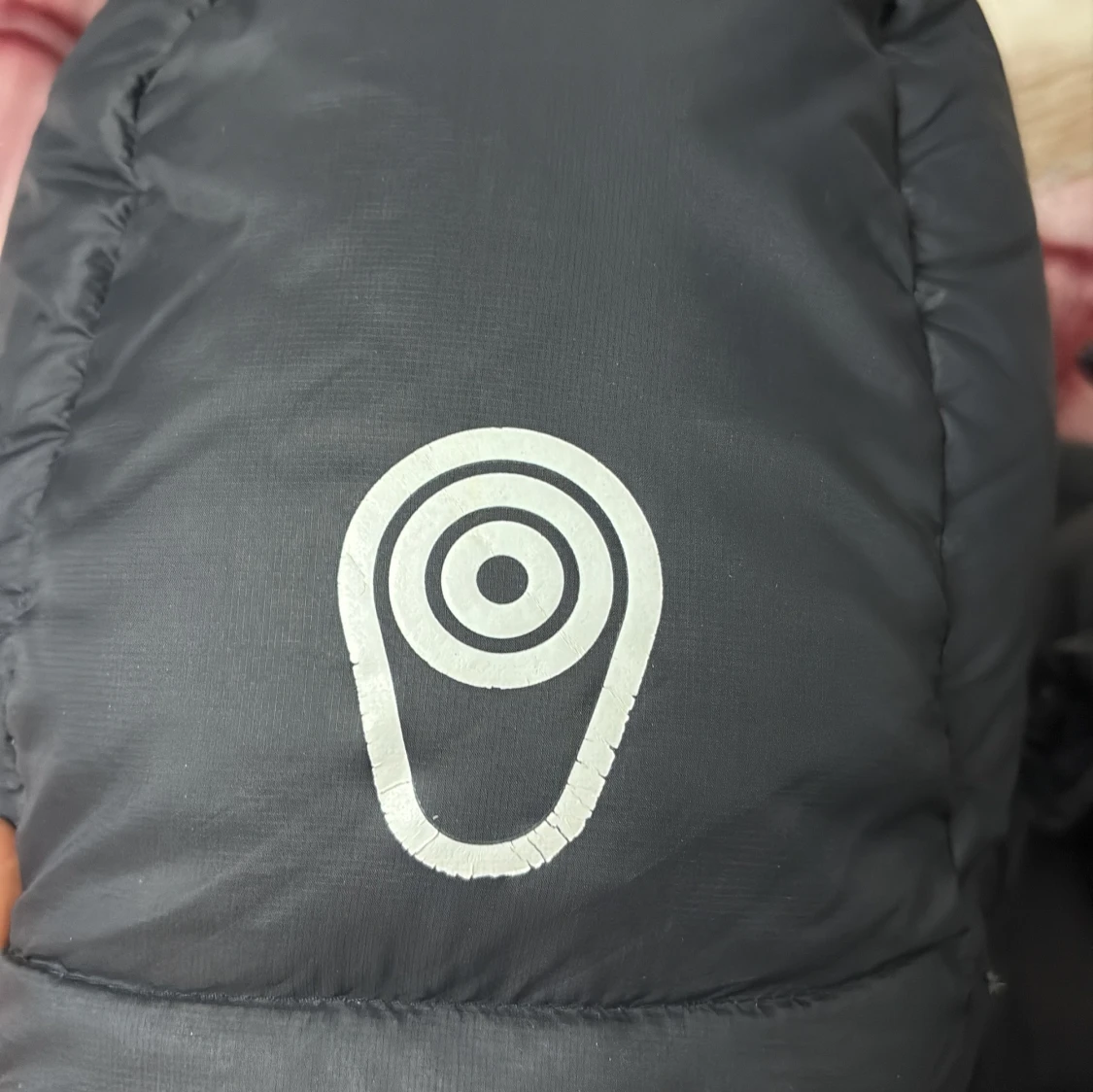 Svart dunjacka från Sail Racing - 3