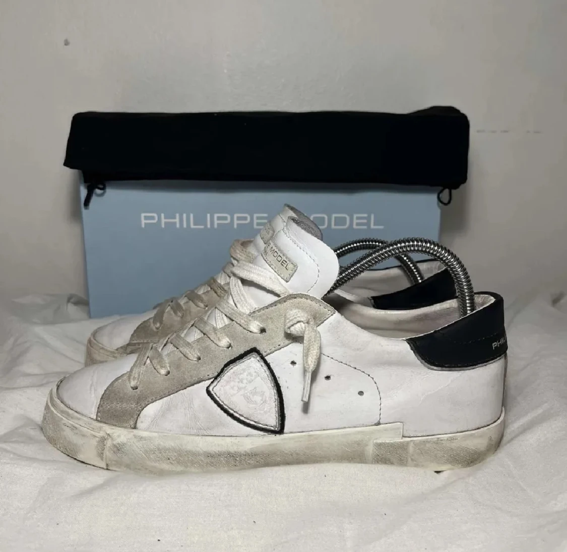 Philippe Model  - 1