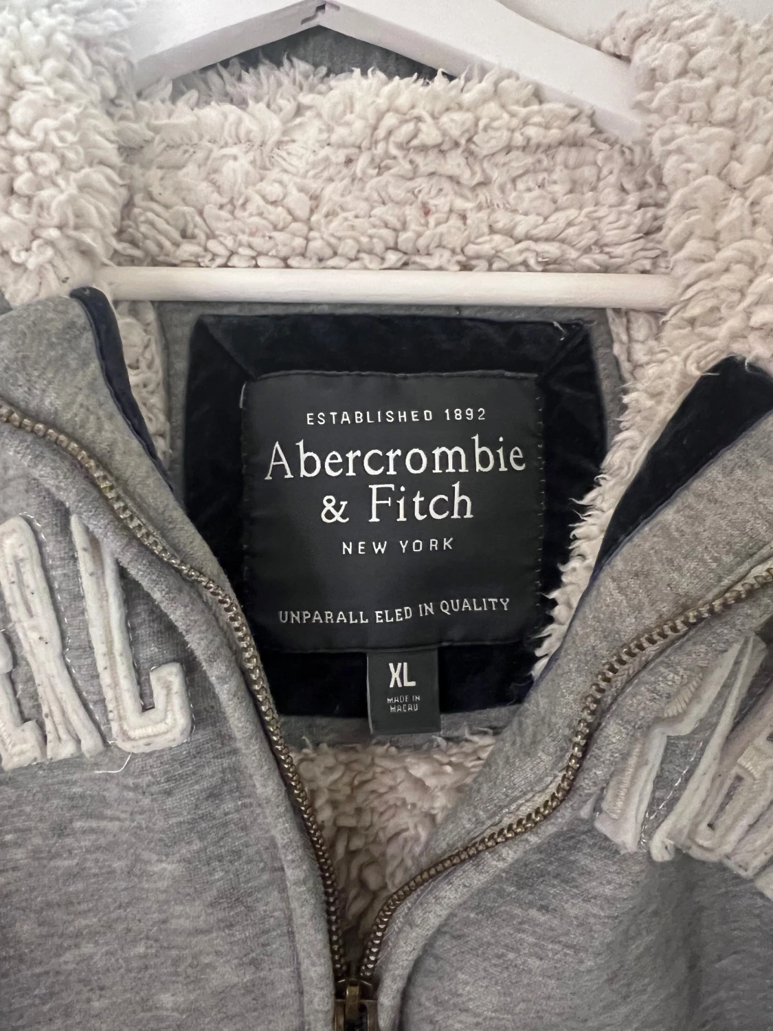 Grå teddyjacka Abercrombie & Fitch XL - 2