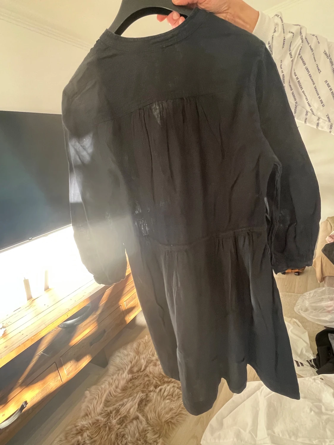 Mörkblå kort klänning med knyt - 1