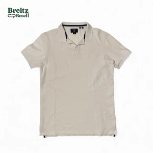 Vit piké  - Vit Superdry piké som inte har använts mycket Storlek Small