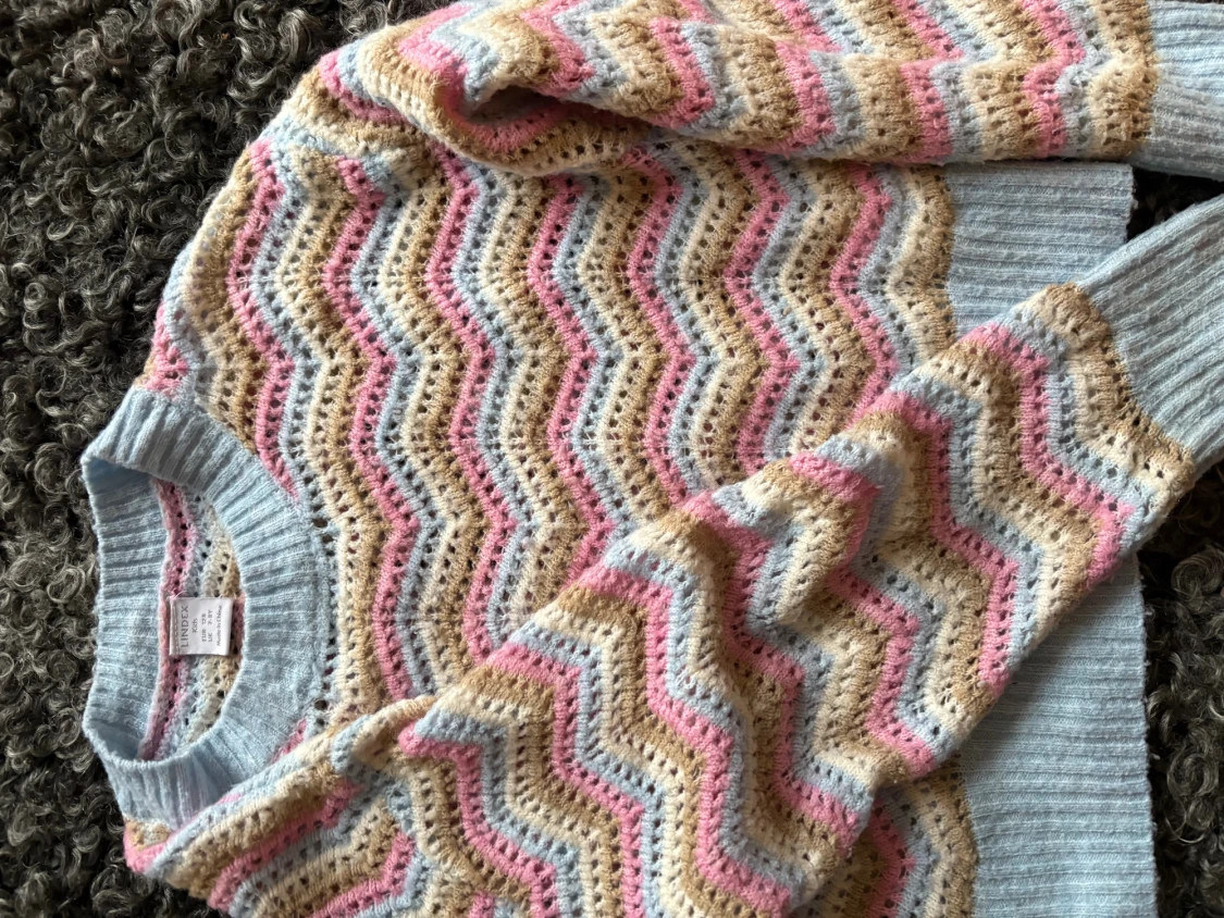 Pastellfärgad stickad tröja Lindex - 1