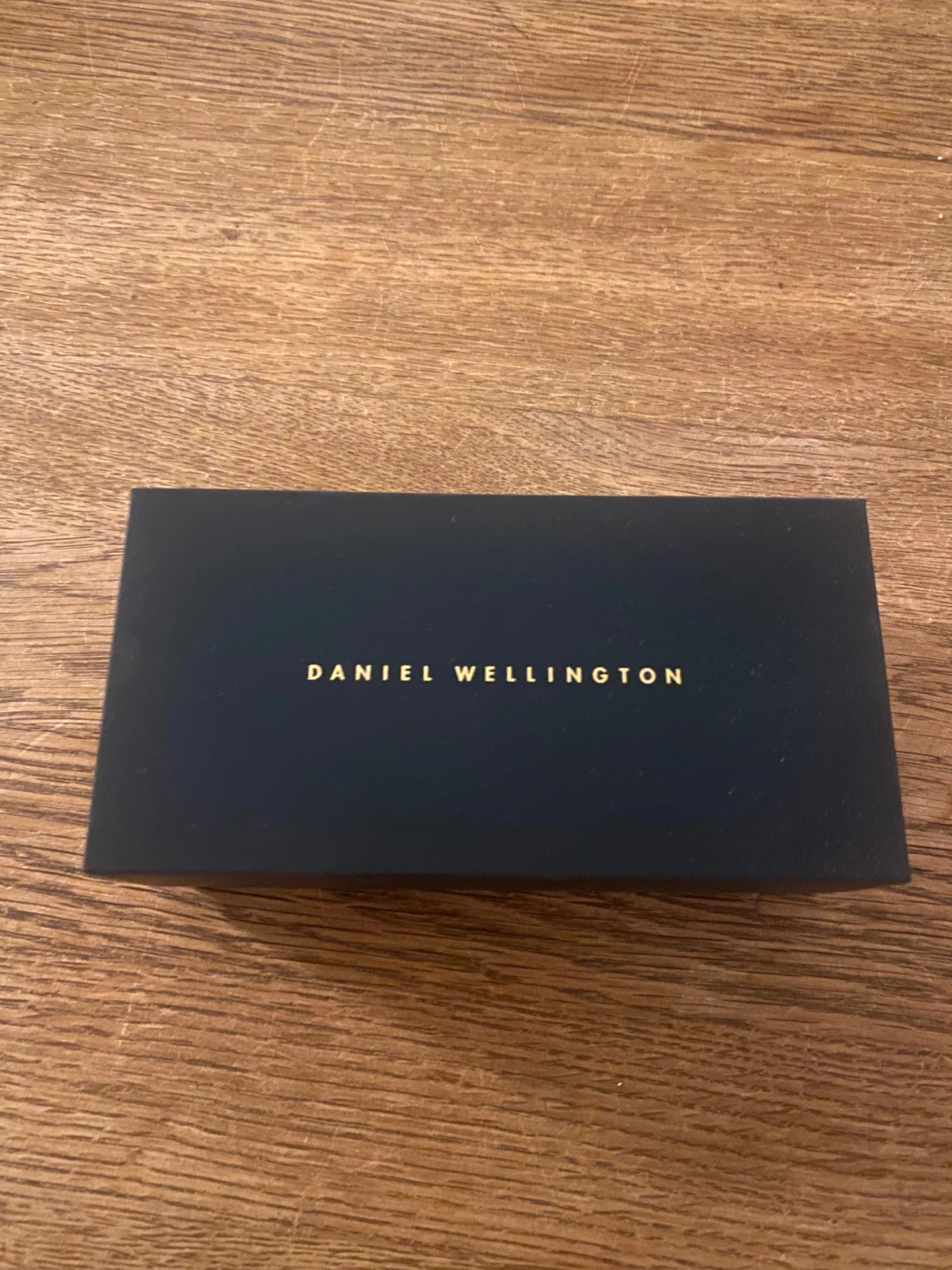 Daniel Wellington klocka med brunt läderband - 1