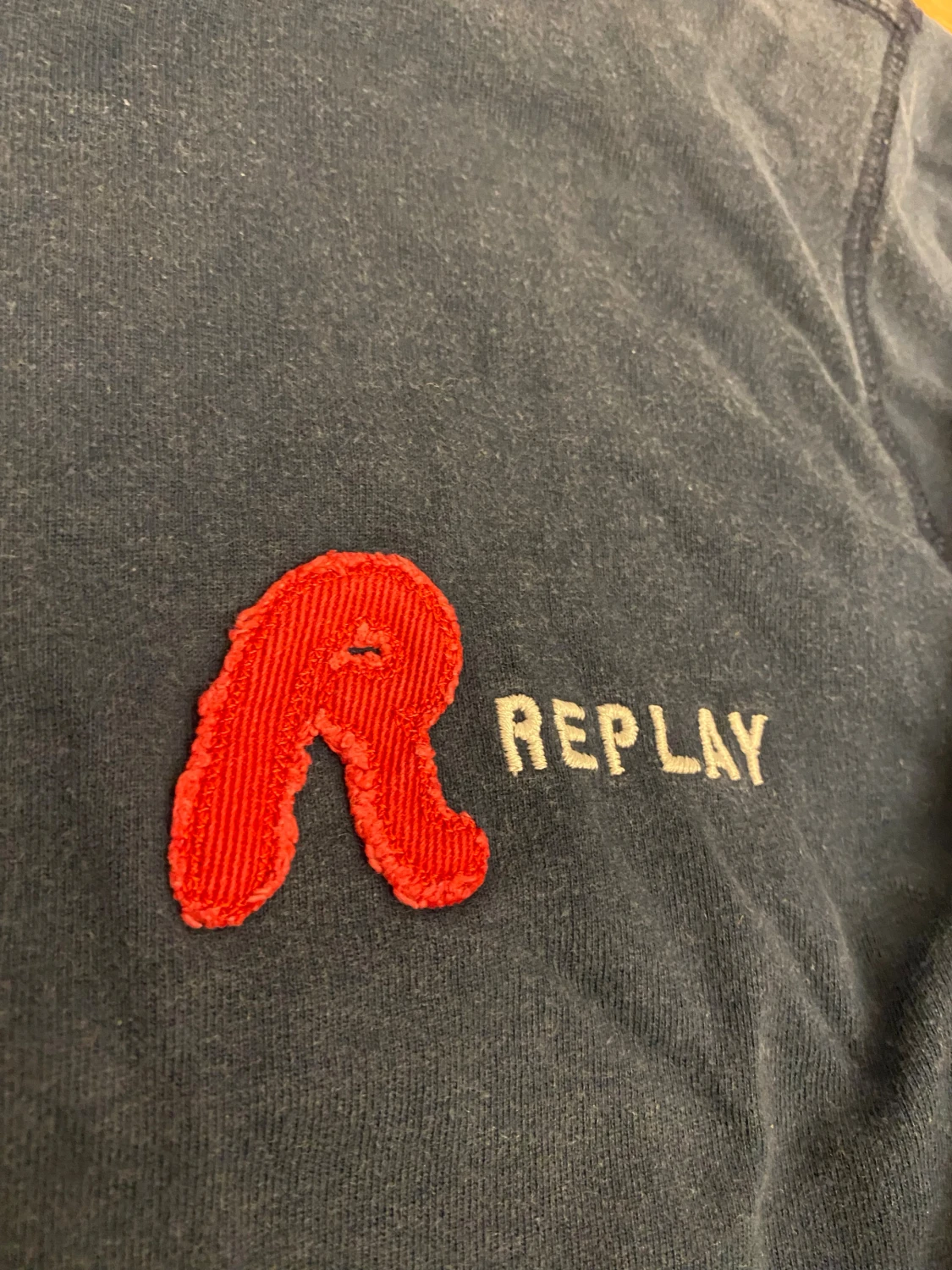 Mörkblå hoodie från Replay S - 1