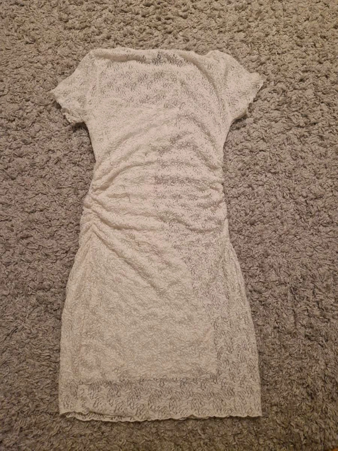 Vit spetsklänning från H&M Divided - 1