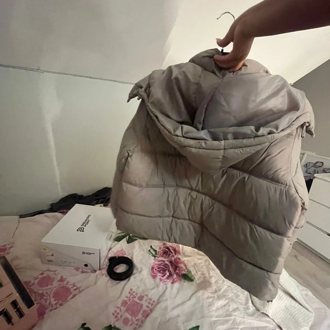 Beige fluf jacka  - 1