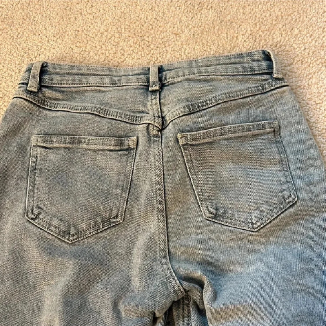 Ljusblå jeans med snörning - 2