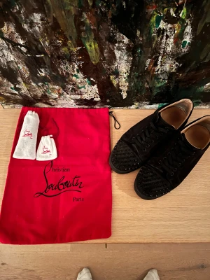Christian Louboutin vieira spikes! - Har växt utt dessa och vill ha pengar så säljer dessa billigt!