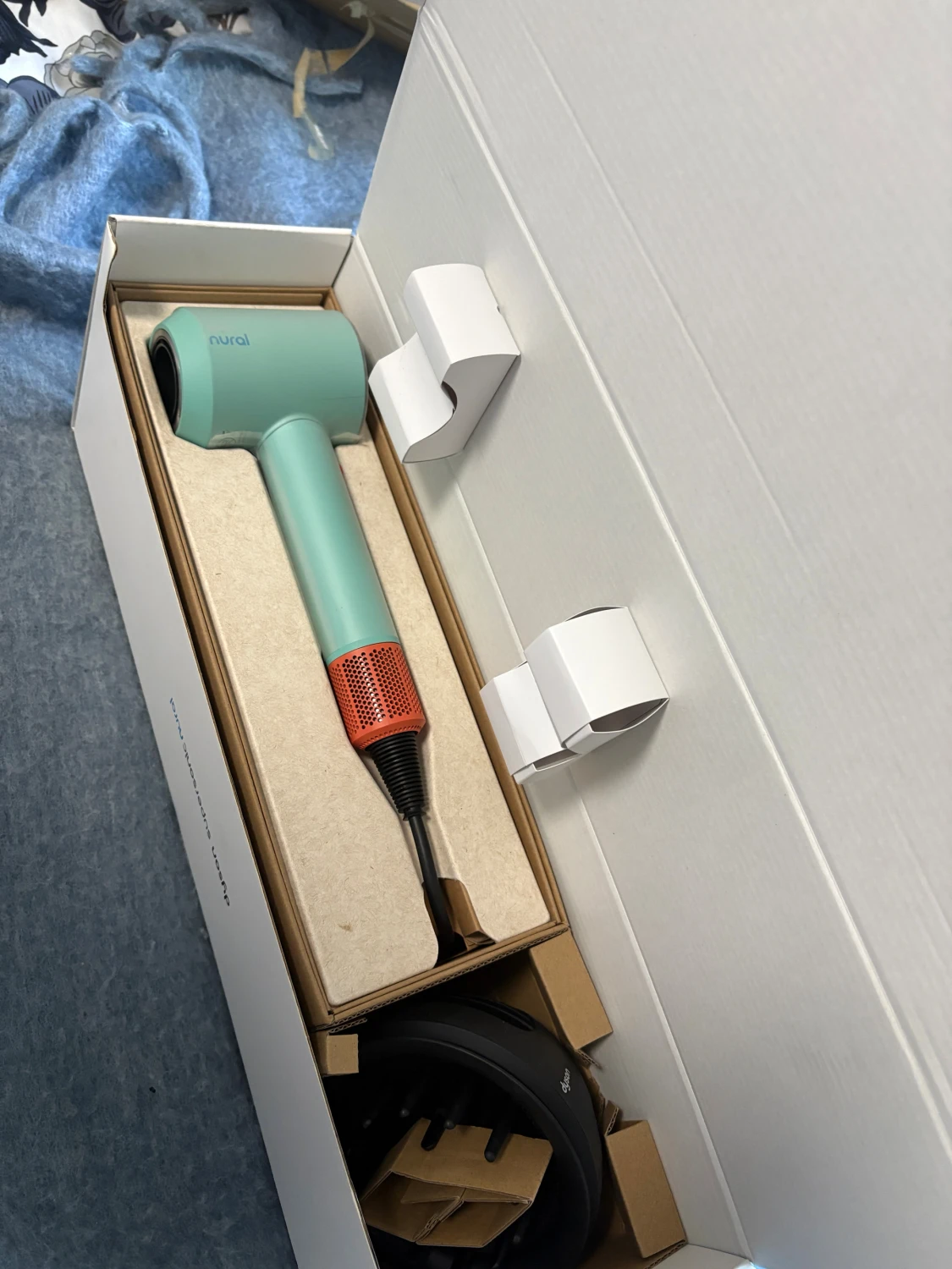 Dyson Supersonic Nural hårfön mint - 1