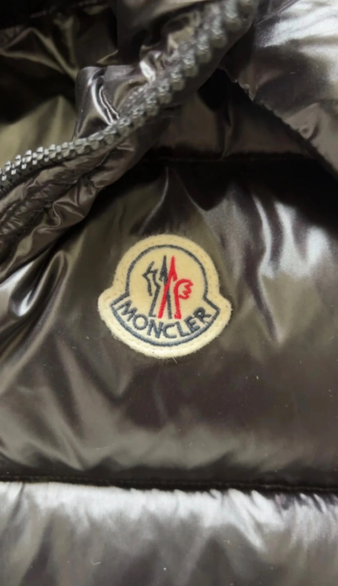 Svart dunväst från Moncler - 2