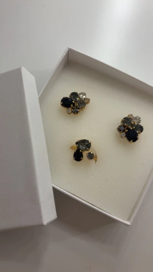 Caroline Svedbom ring - Säljer denna snygga ringen från Caroline Svedbom❣️❣️