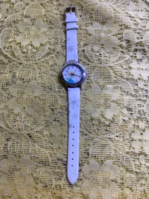 Frost Barn Strass Klocka  - Finns fler i olika färger 