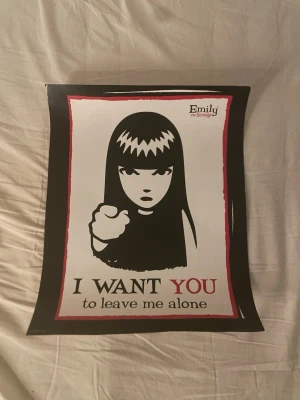 Emily the strange poster/arffish - SKICKA GÄRNA PRISFÖRSLAG!! :)