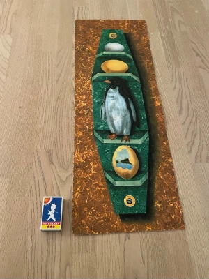 Grafik av H.Verduyn Pingvin  - Ursprungspris 1500kr. Grafik av H.Verduyn. Pingvin akt