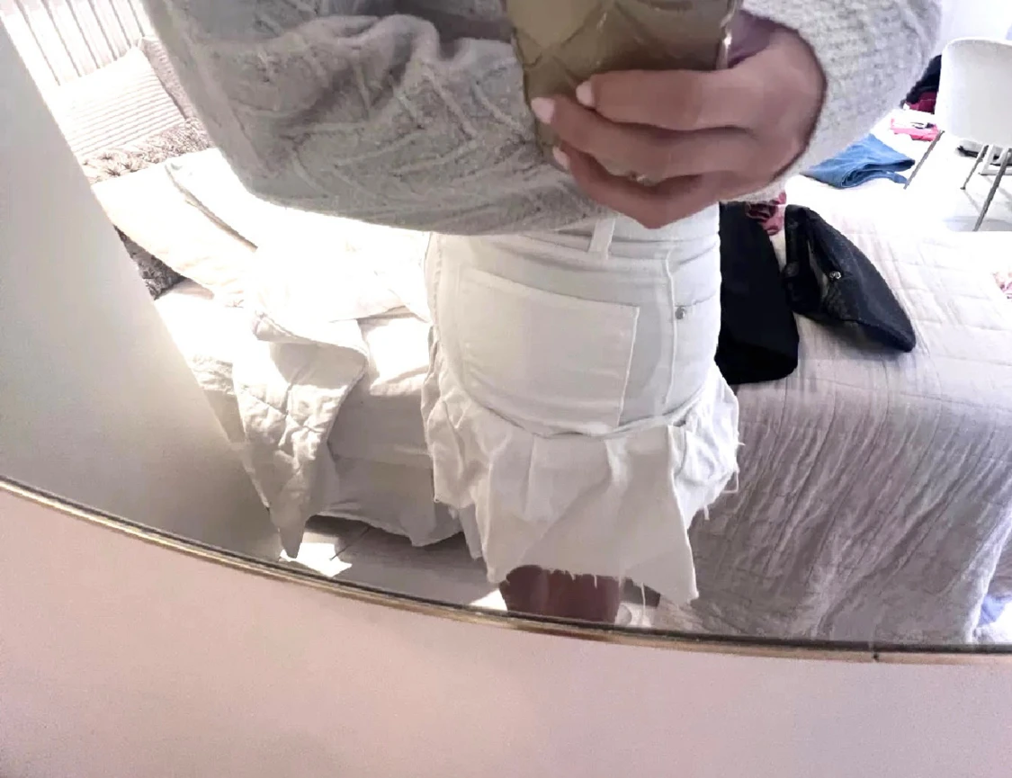 Vit jeanskjol med volang - 2