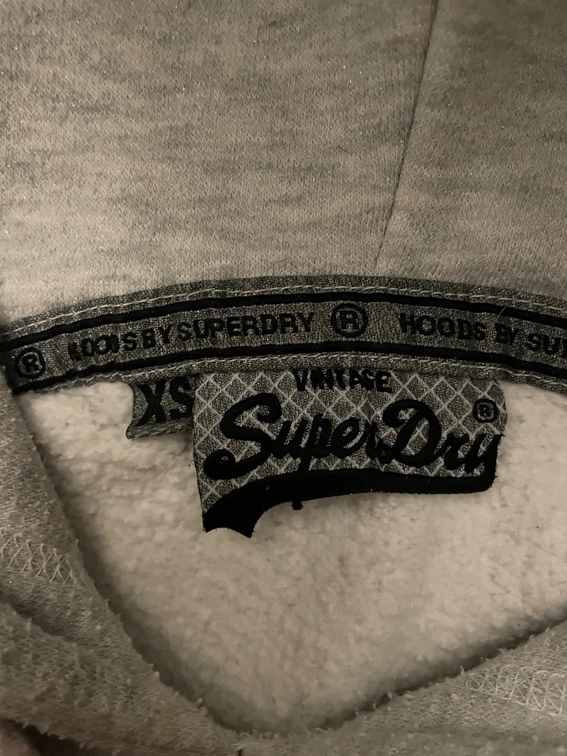 Grå Superdry hoodie med tryck - 5