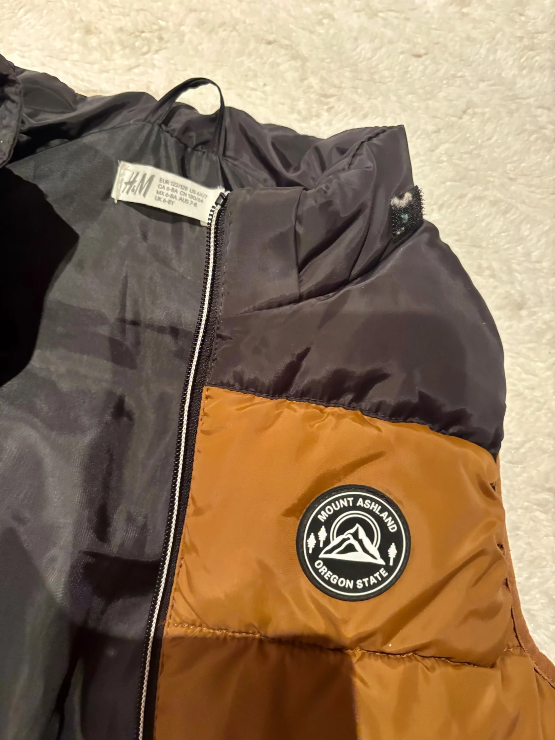 Brun och svart dunväst från H&M - 3