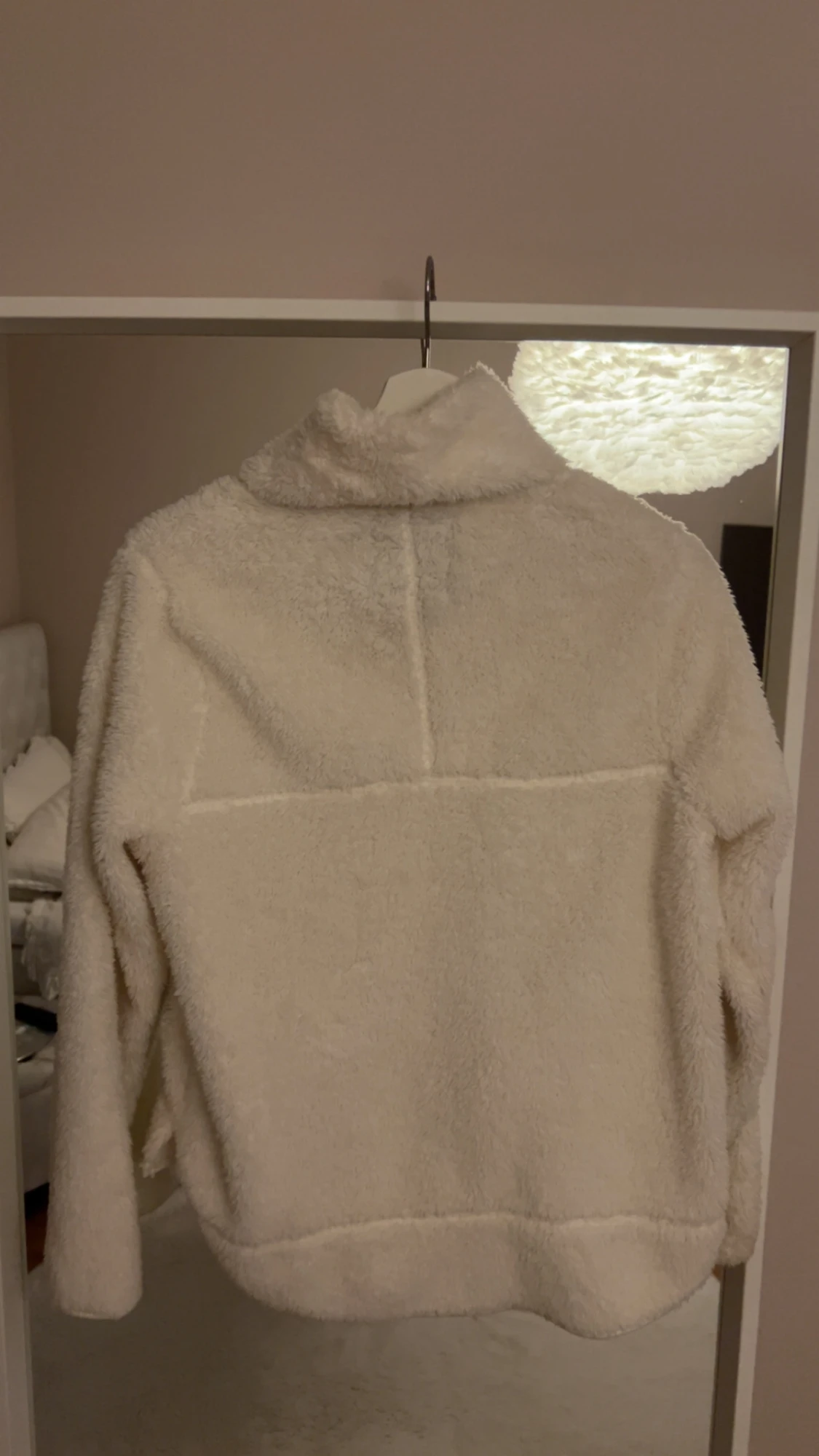 Vit teddyjacka med dragkedja från lager 157 - 1