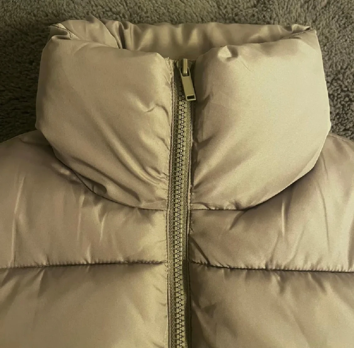 Beige pufferjacka  - 4