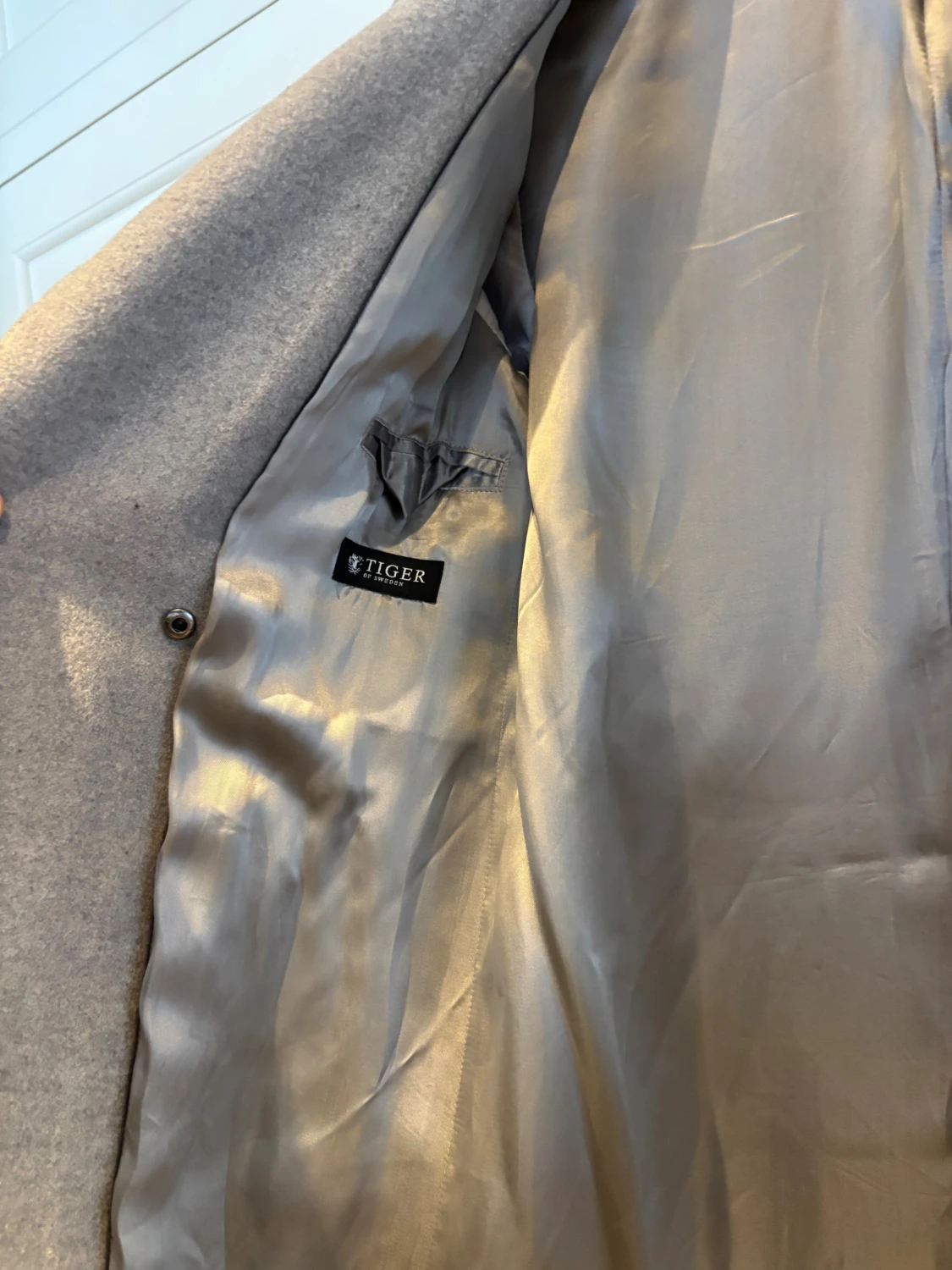 Ljusgrå kappa Tiger of Sweden - 2