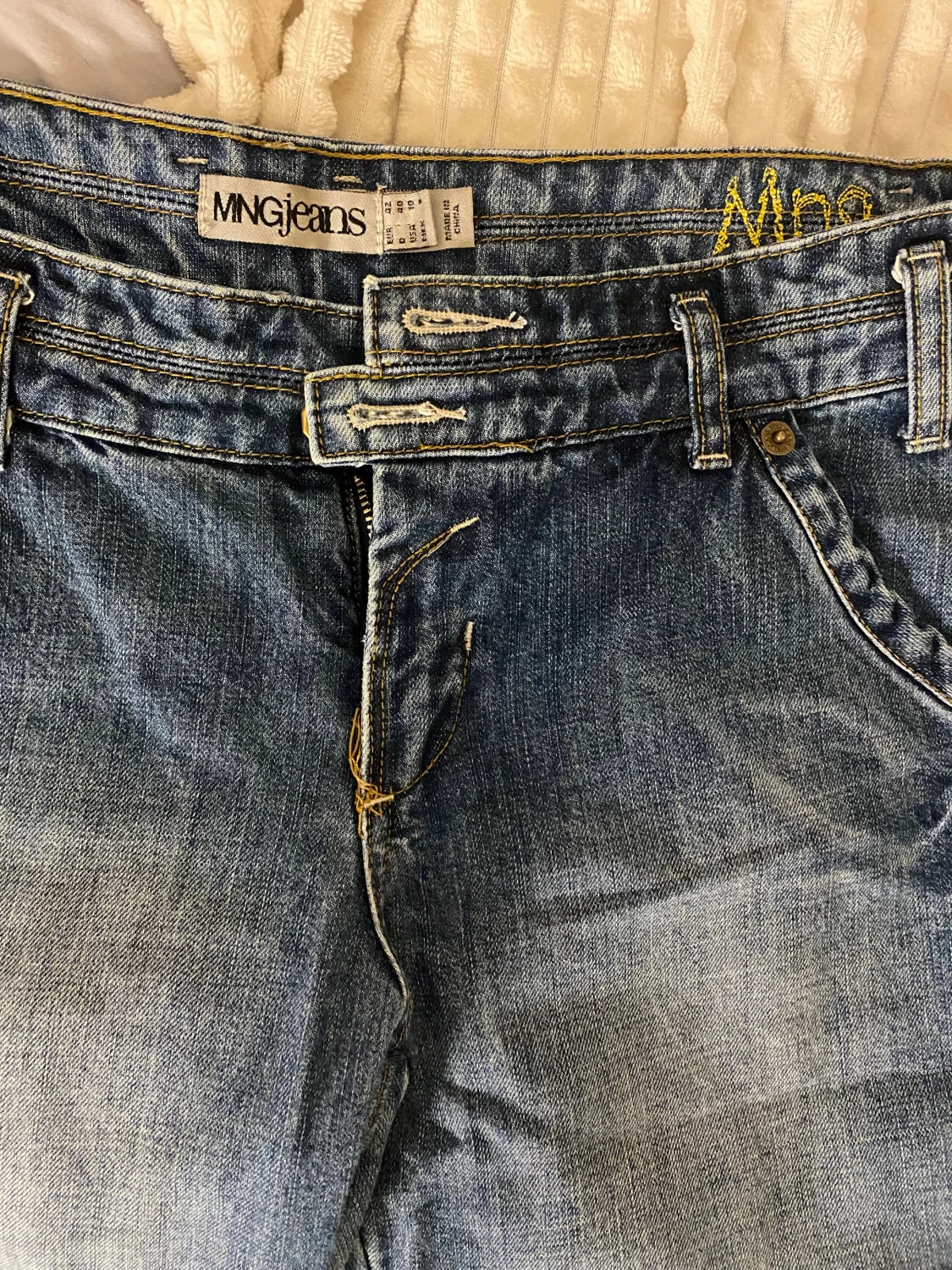 Blåa jeans från MNG - 4
