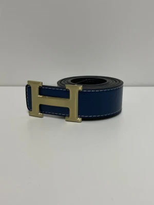 Herme’s Bälte - Helt nytt bälte aldrig använd. Storlek 110. Snabb frakt fraktas inom 24h efter betalningen genomförts. Kan även mötas i Stockholm. Skriv gärna vid fler frågor