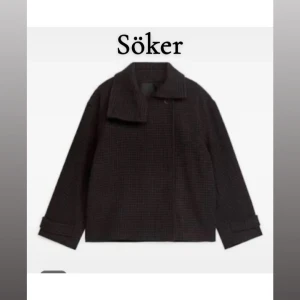 Rutig kappa arket  - Söker denna rutiga kappa från arket, hör av er om ni har den!