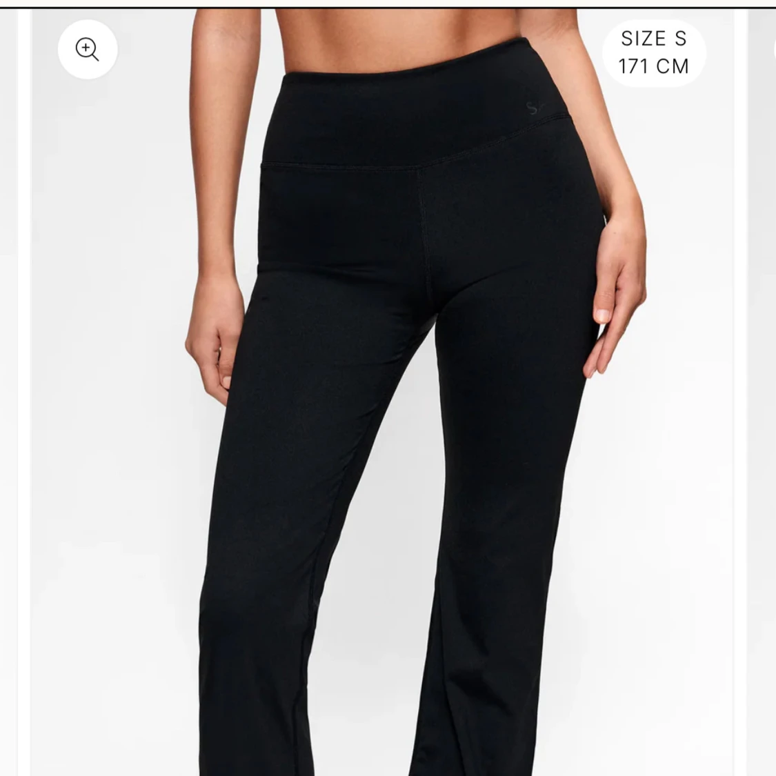 Svarta flare leggings 