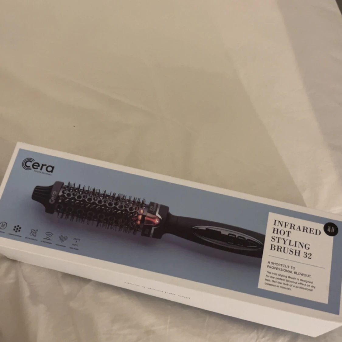 Infrared Hot Styling Brush 32 - 1