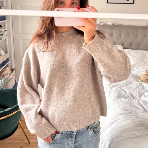 Stickad tröja!  - Så snygg stickad tröja 