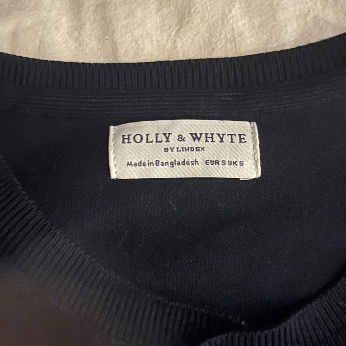 Svart kofta från Holly & Whyte - 3