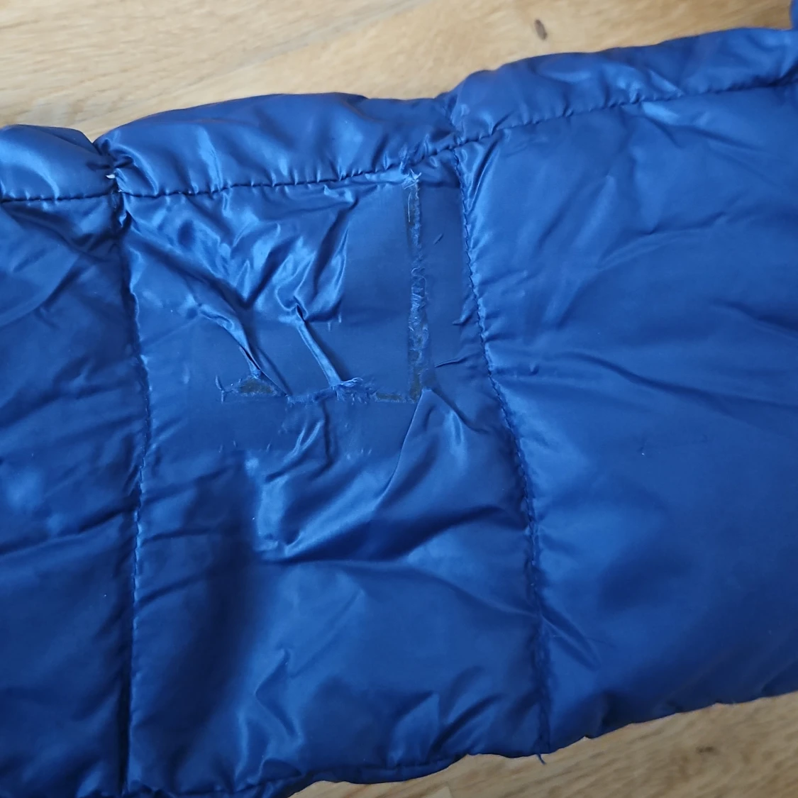 Mörkblå Moncler dunjacka med huva - 3