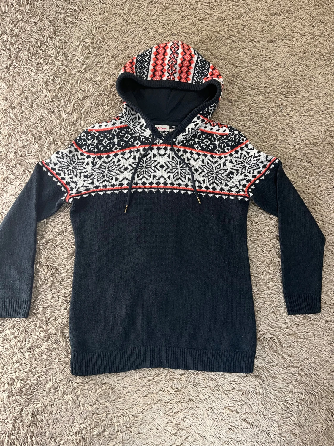 Mörkblå stickad archive hoodie med mönster