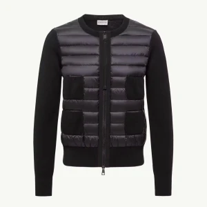 Moncler Cardigan - Går ner i pris för snabbaffär. Storlek S 💕