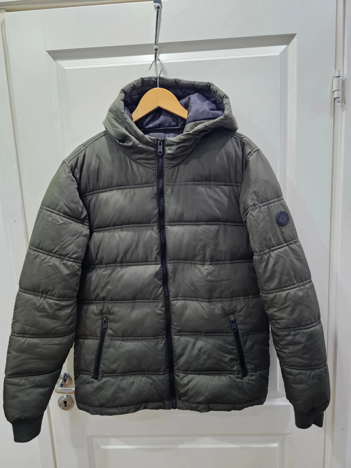 Grön pufferjacka från Threadbare