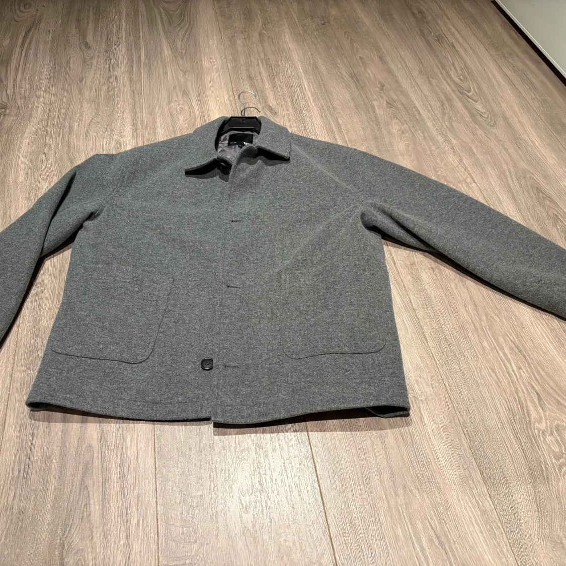 Grå kostymjacka  - 1